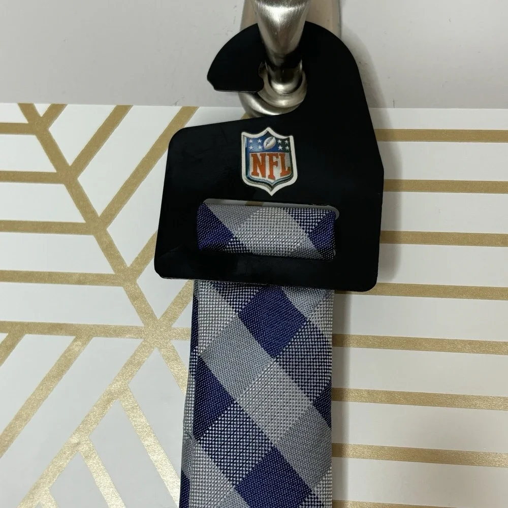 NFL Dallas Cowboys Men's Tie Geometric Blue Gray Polyester Satin Logo Football